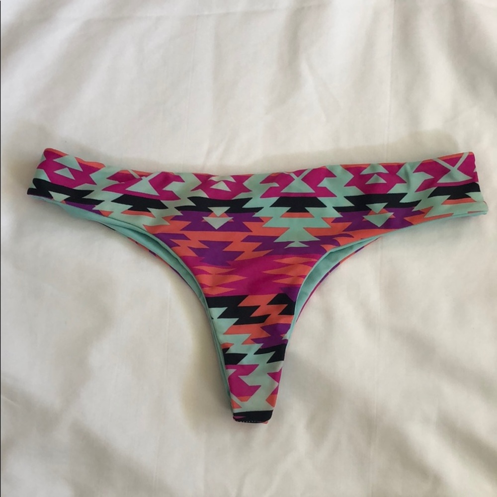 Small reversible sunrise bikini